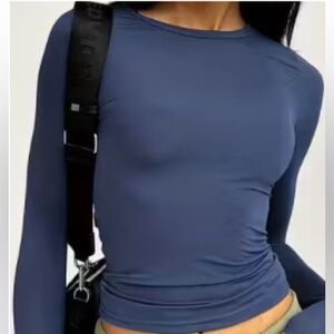 SHEIN Long Sleeve Slim-Fit Crop Top – Blue (Size L)